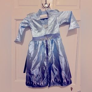 Elsa and Ana girls dress size 3-4 for toddler